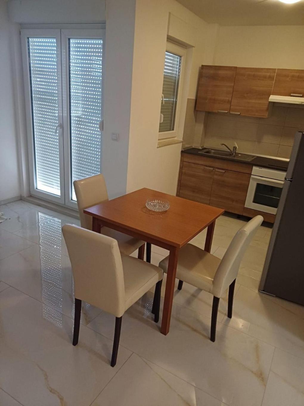 Apartment Zdrave - Free Parking Makarska Kültér fotó